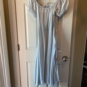 Antonio Melani striped dress w/built in belt sz 8 (fits 8-14) SO flattering
